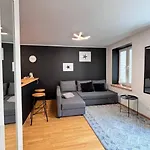 Lokal Typu Studio 66